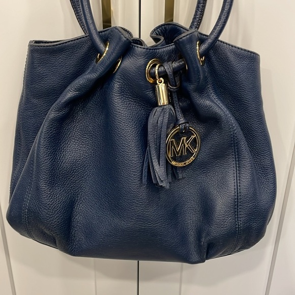Michael Michael Kors Hobo Ring Bag - Picture 2 of 16